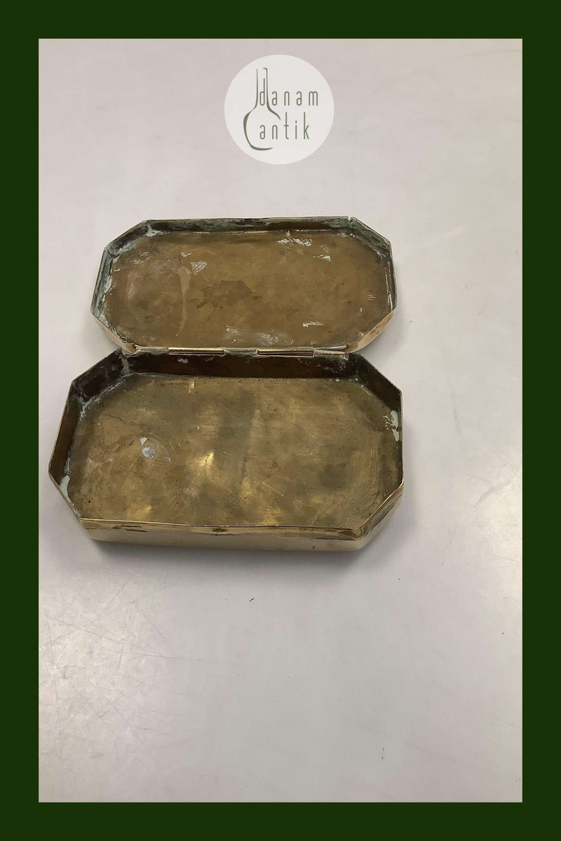 Antik Snus Boks i Messing