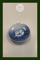 Royal Copenhagen Lille Assiet med Blomst No 3611