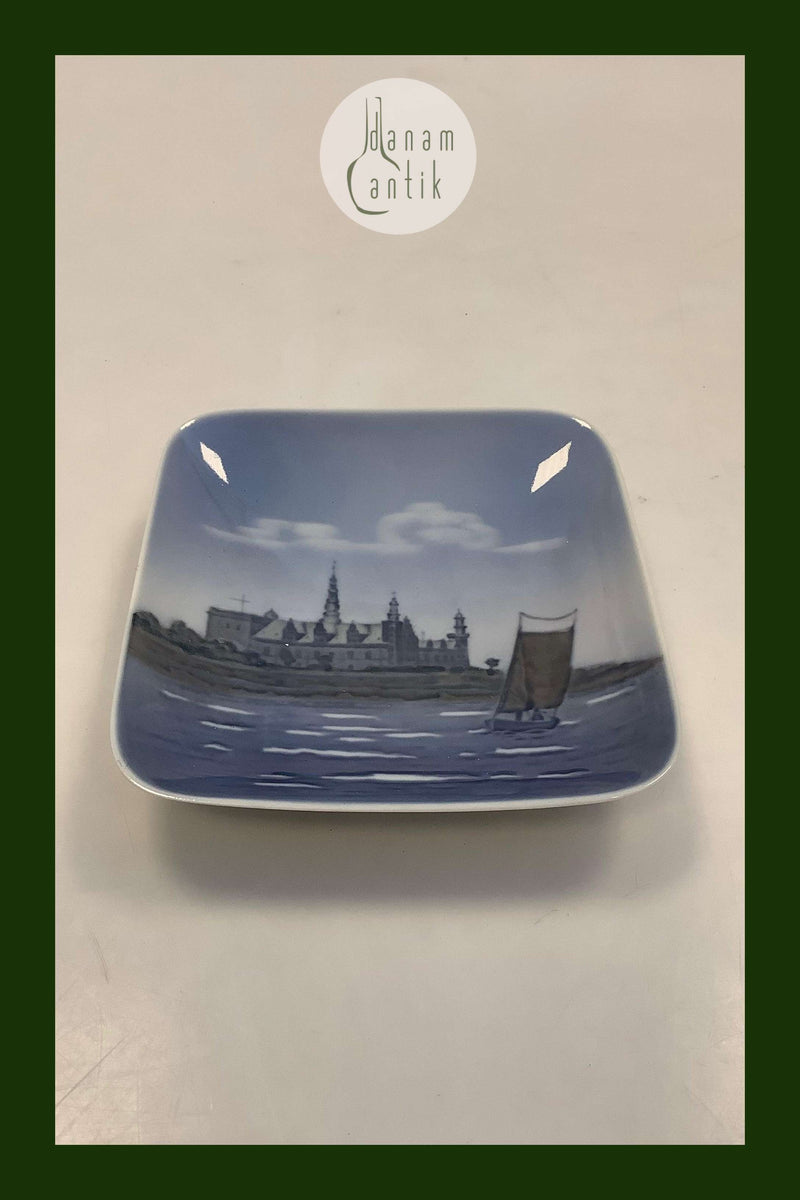 Royal Copenhagen Skål og askebæger No 3358 Kronborg