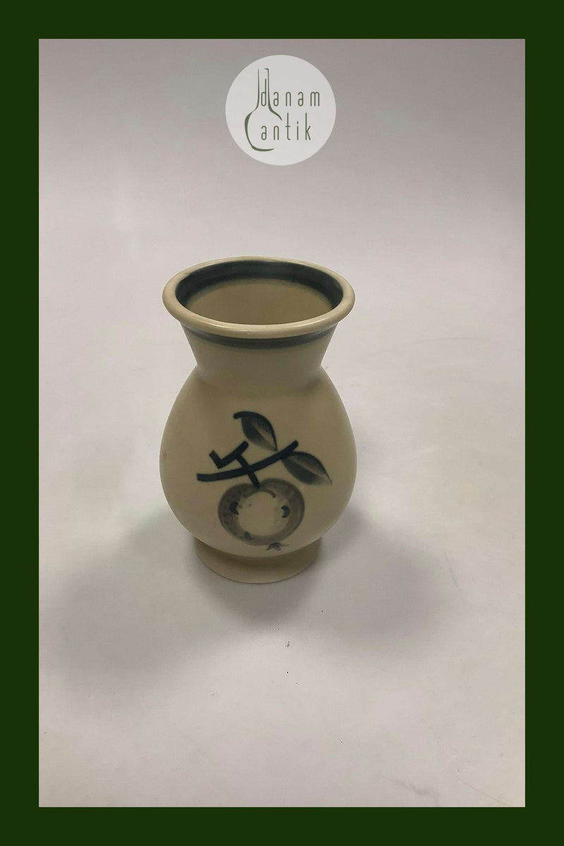 Royal Copenhagen Vase i Mat Jern Glasur med Frugter No 1 v / 18