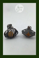 Filigrane Silberohrstecker mit Bernstein