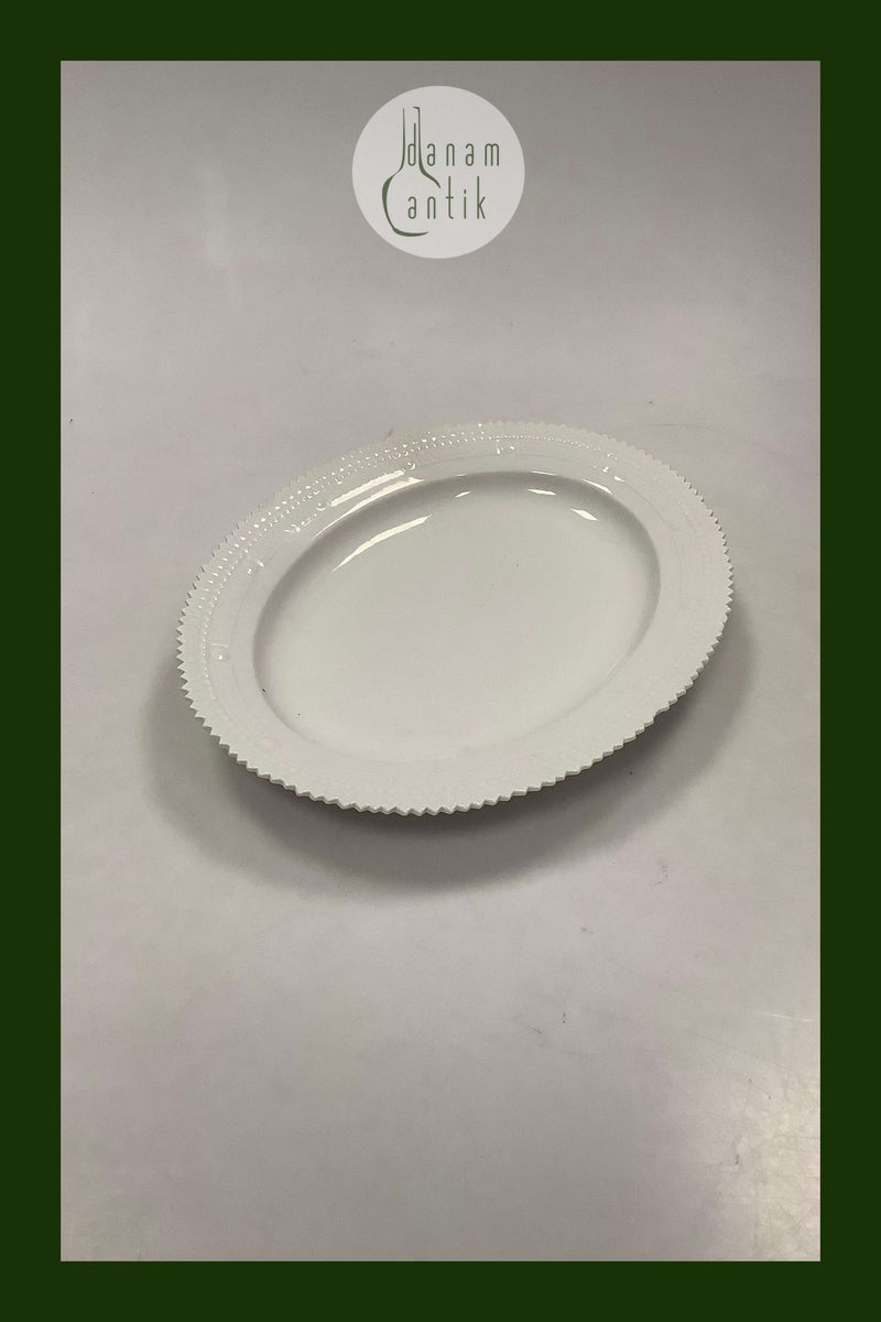 Royal Copenhagen Hvid Flora Danica Perle Ovalt Serveringsfad No 3516