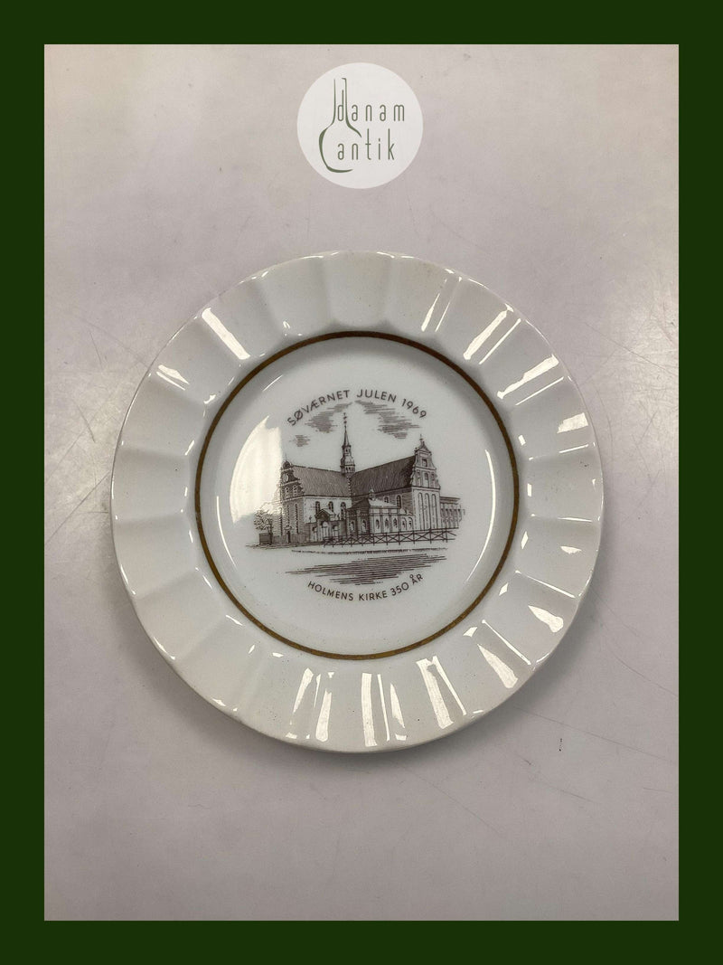 Royal Copenhagen / Aluminia Søværnets Juleplatte 1969