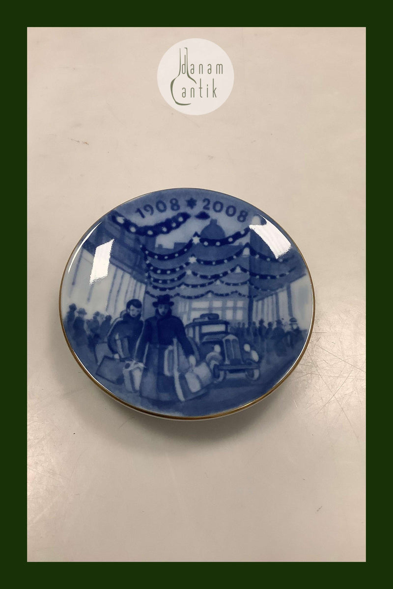 Royal Copenhagen Centennial Plaquette 2004