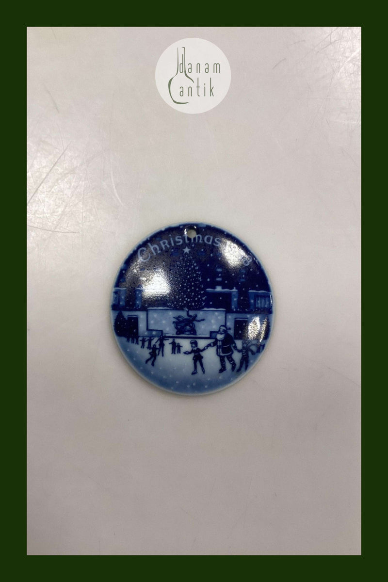 Bing og Grøndahl Christmas in America Ornament 1988