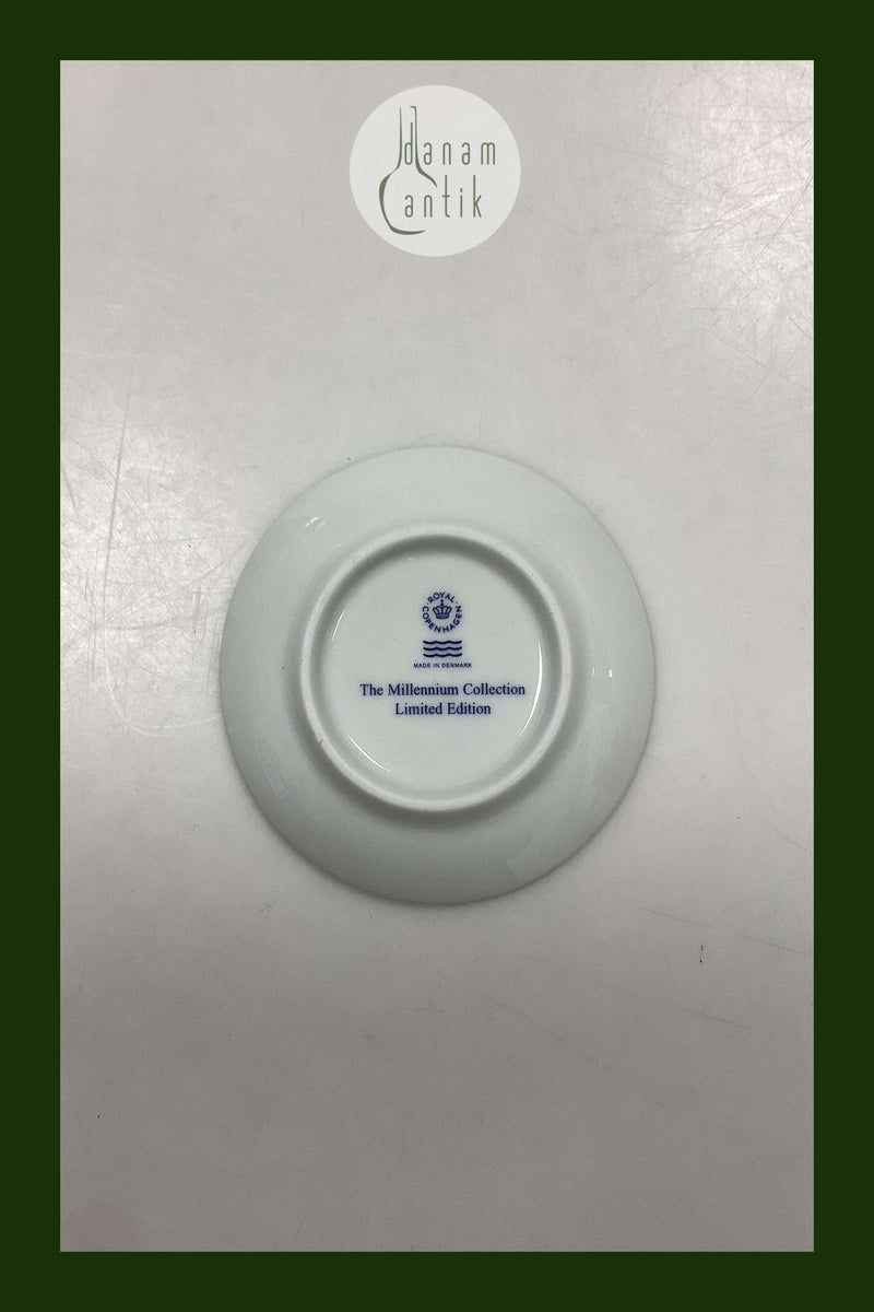 Royal Copenhagen Millennium Plaquette 2001