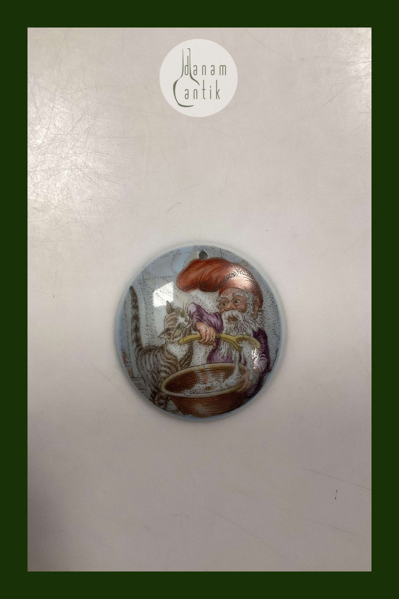 Royal Copenhagen Nisse Julestel Ornament No.2