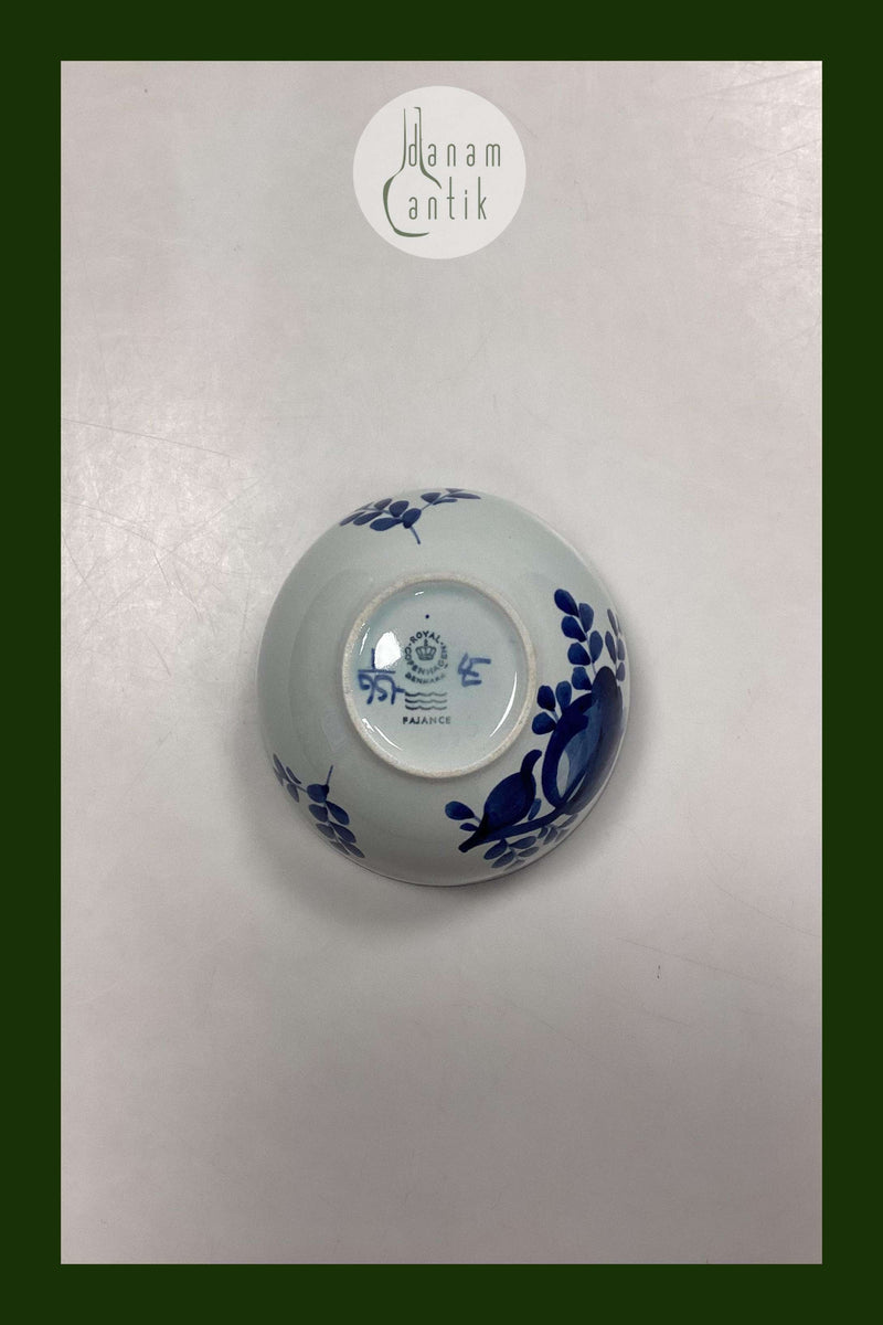 Royal Copenhagen Blå Tranquebar Thekop uden hank No. 957