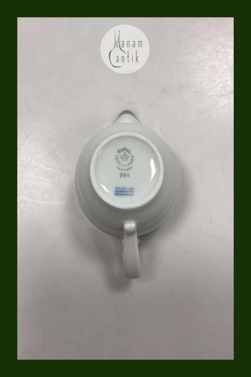 Royal Copenhagen Grå Magnolia Flødekande No. 394