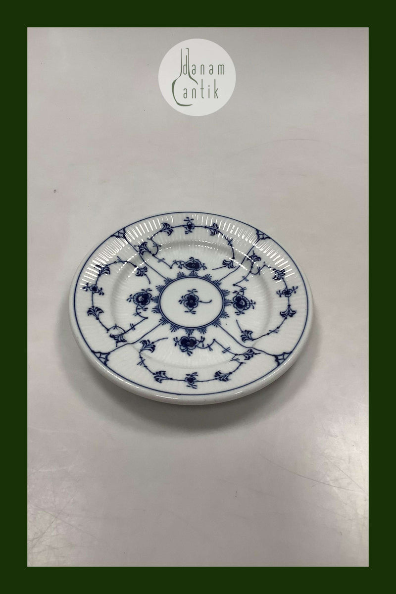 Royal Copenhagen Musselmalet Riflet Hotel Kagetallerken No 2055