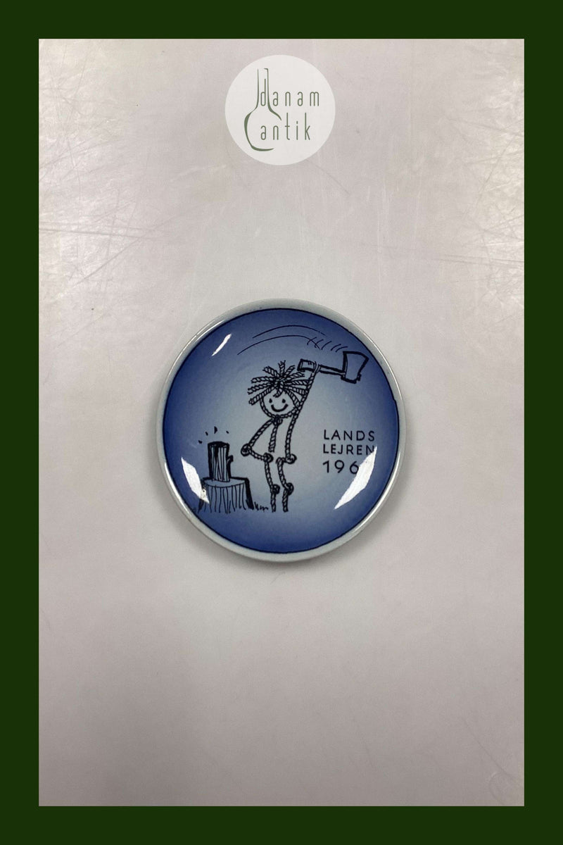 Royal Copenhagen 2010 Plaquette Scout National Camp 1967