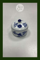 Royal Copenhagen Musselmalet Bonbonniere med Sommerfugle