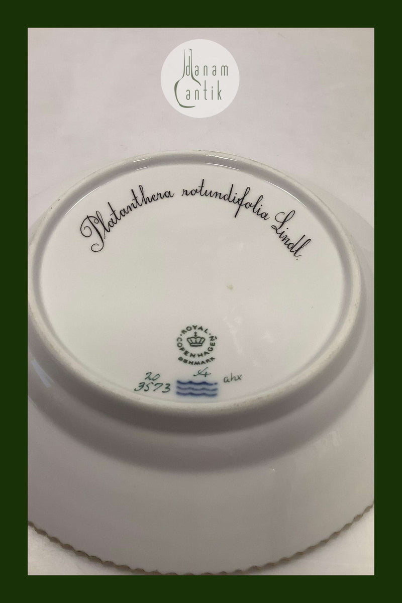 Royal Copenhagen Flora Danica Salat Tallerken No 20 / 3573