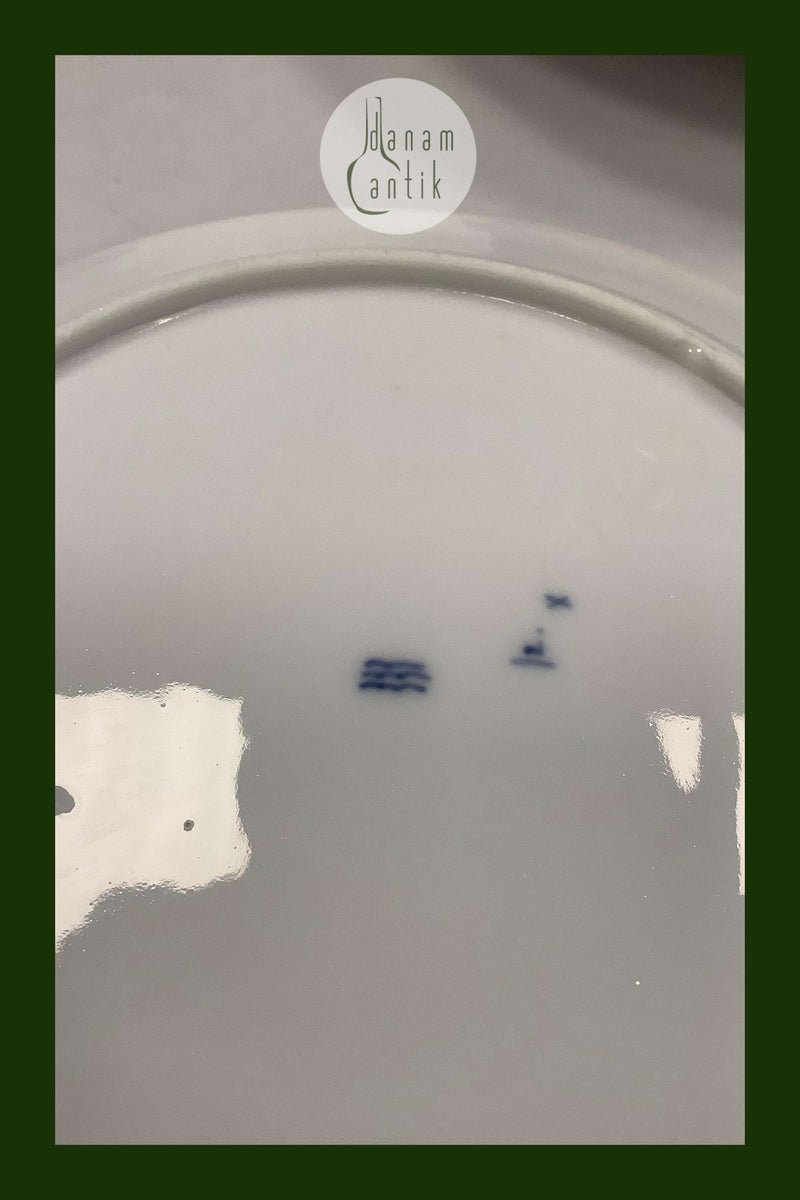 Sæt på 3 Royal Copenhagen Musselmalet Riflet Dybe Tallerkener med Guld