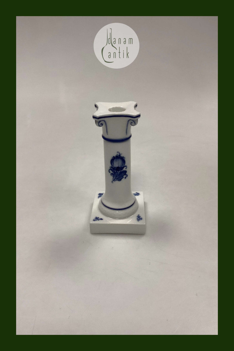 Royal Copenhagen Blå Blomst Flettet Lysestage No. 8215