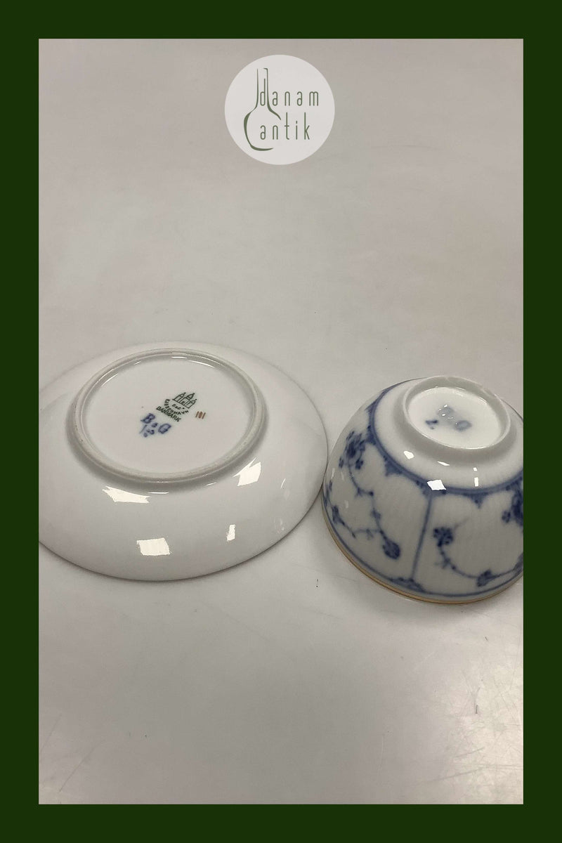 Bing og Grøndahl Musselmalet Riflet / Blåmalet Thekop