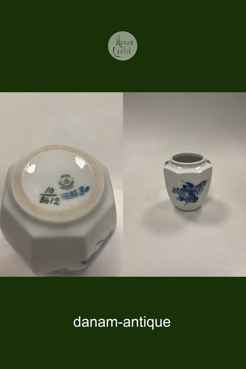 Royal Copenhagen Blå Blomst Kantet Vase No. 8612