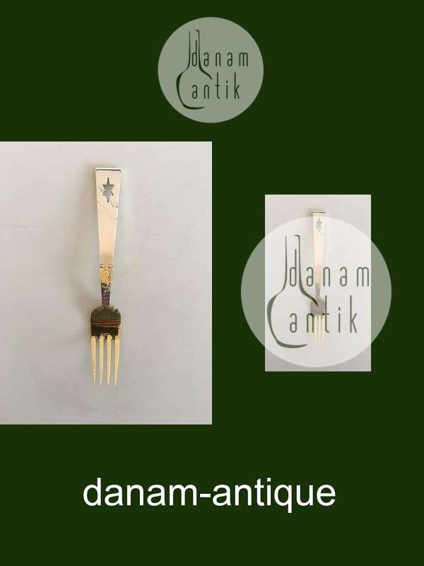 A. Michelsen 1940 Julegaffel Forgyldt Sterling Sølv.