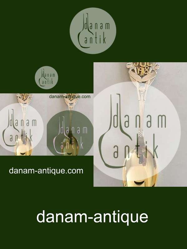 A. Michelsen 1918 Juleske Forgyldt Sterling Sølv.