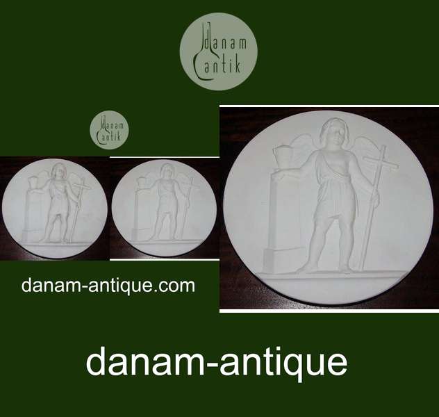 L. Vieth  Biscuit gravsteds platte