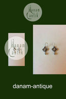 乔治-延森纯银耳环，"2013年遗产"。