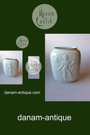 Royal Copenhagen Blanc de Chine Vase mit nacktem Mädchen und Jungen Nr. 4117