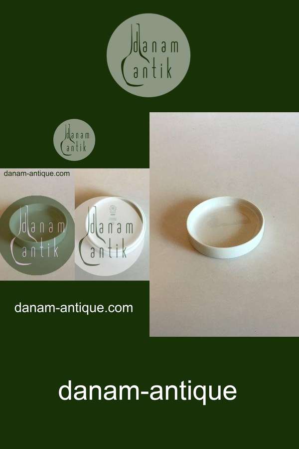 Royal Copenhagen Hvidpot Sideskål No 6200