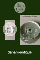 Royal Copenhagen Weihnachtsuntertasse. Entworfen von Jette Frölich 2005