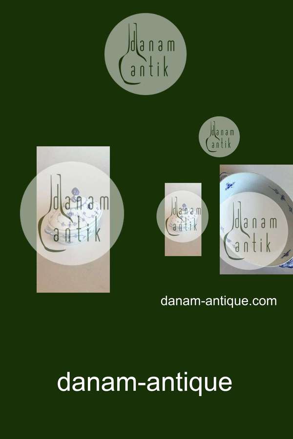 Royal Copenhagen Musselmalet Riflet Oval Terrin No 283