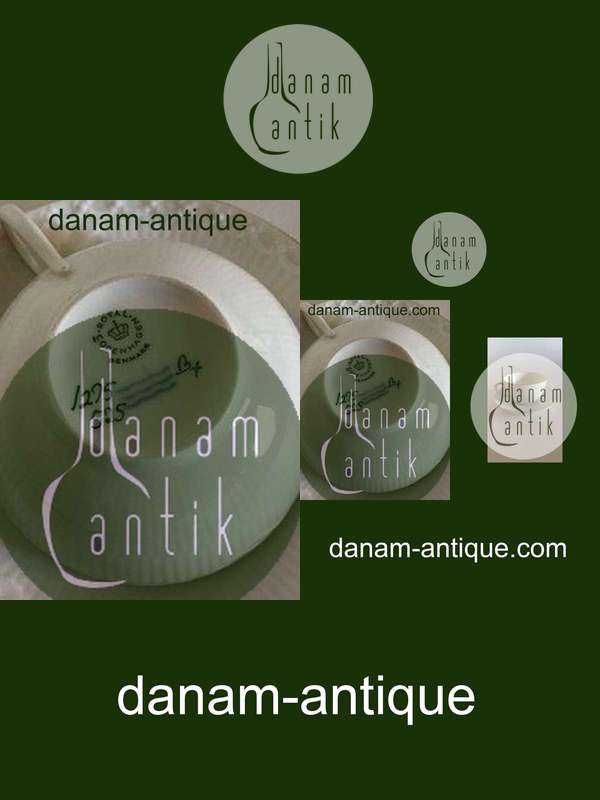 Royal Copenhagen Tradition Hvid Halvblonde m. Guld Tekop og Underkop No. 525