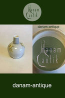 Royal Copenhagen Thorkild Olsen Vase dekoreret med tre orkideer