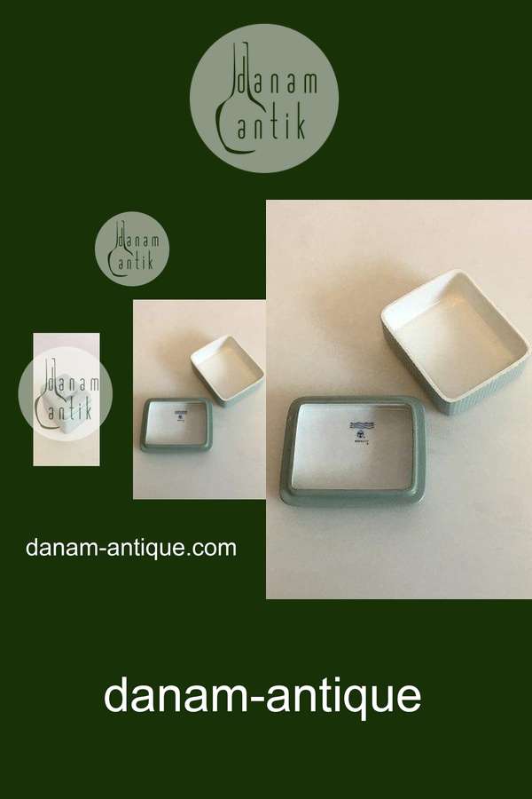 Royal Copenhagen Art Nouveau Æske/Skrin af porcelæn PMN