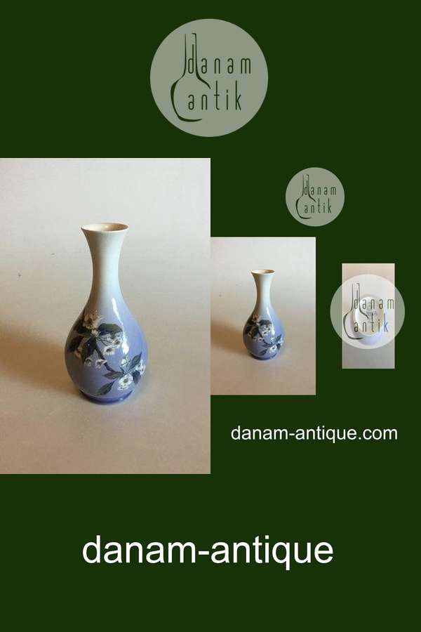 Royal Copenhagen Art Nouveau Vase No 863/51