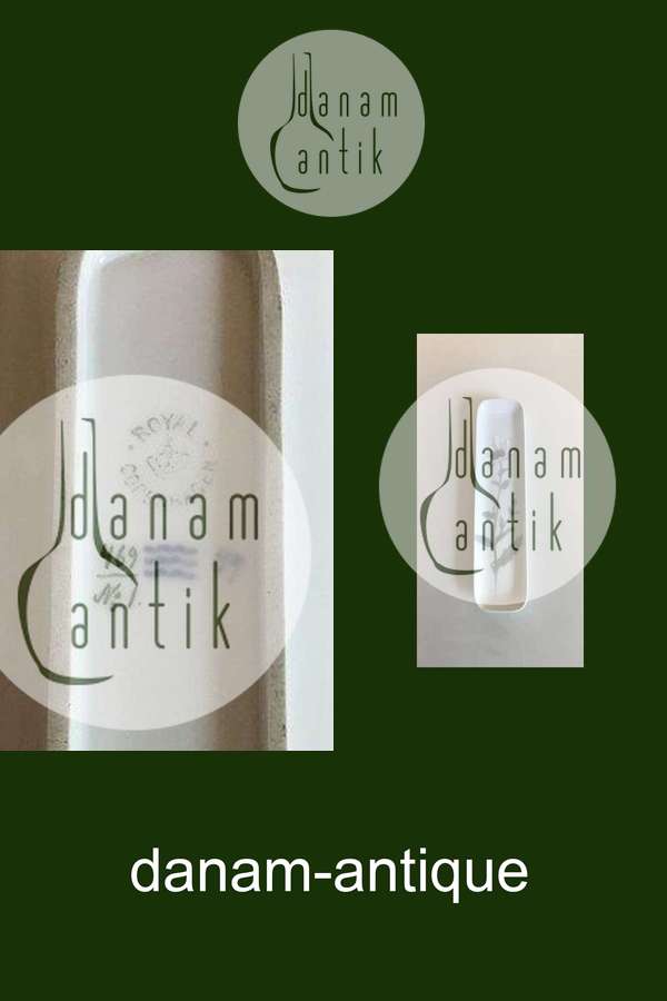 Royal Copenhagen Art Nouveau Penneholder No 469/1