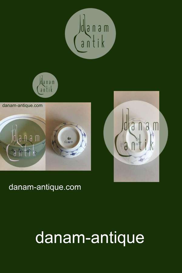 Royal Copenhagen Musselmalet Riflet skål No 212