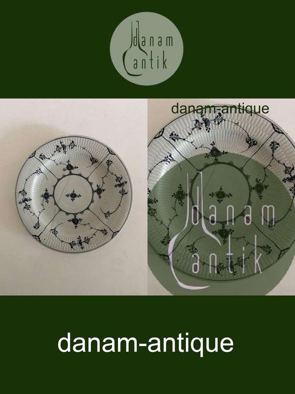 Royal Copenhagen Antik Musselmalet Riflet Tallerken