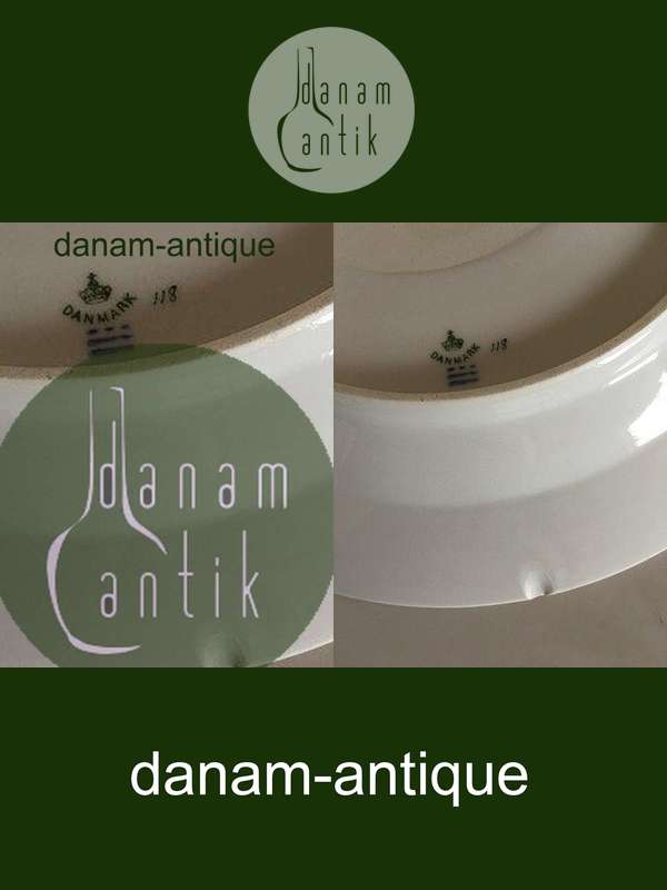 Royal Copenhagen No 118 Round Serving Tray w. Golden Peacock Feather Ornament