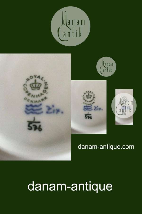 ロイヤルコペンハーゲン ブルーフルーテッド ハーフレース プレートです。 2枚 ブルーフルーテッド ハーフレース プレート 22cm|ロイヤル