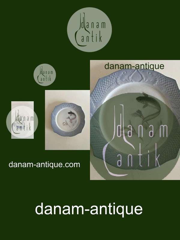 Royal Copenhagen Art Nouveau Plate with Fish Border No 82