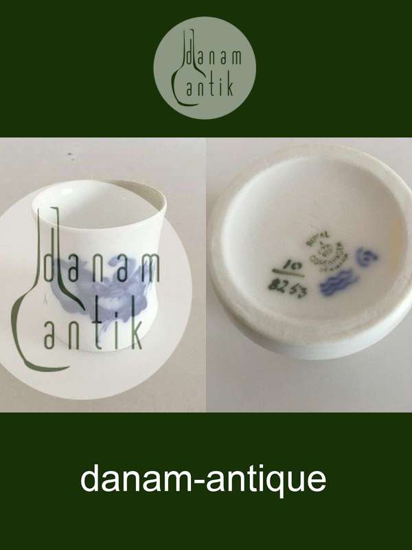 Royal Copenhagen Blå Blomst Flettet Cigaretbæger/Vase No. 8253