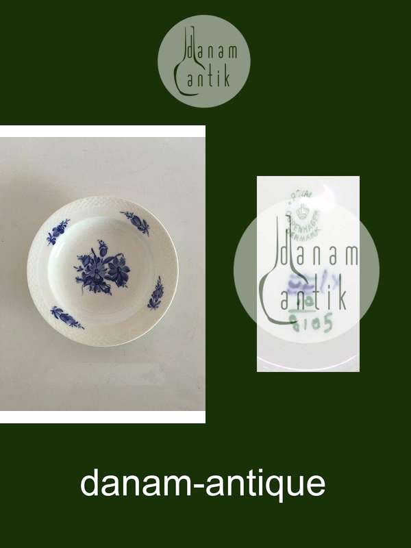 ロイヤルコペンハーゲン ブルーフラワー編み込みディーププレート No 8105