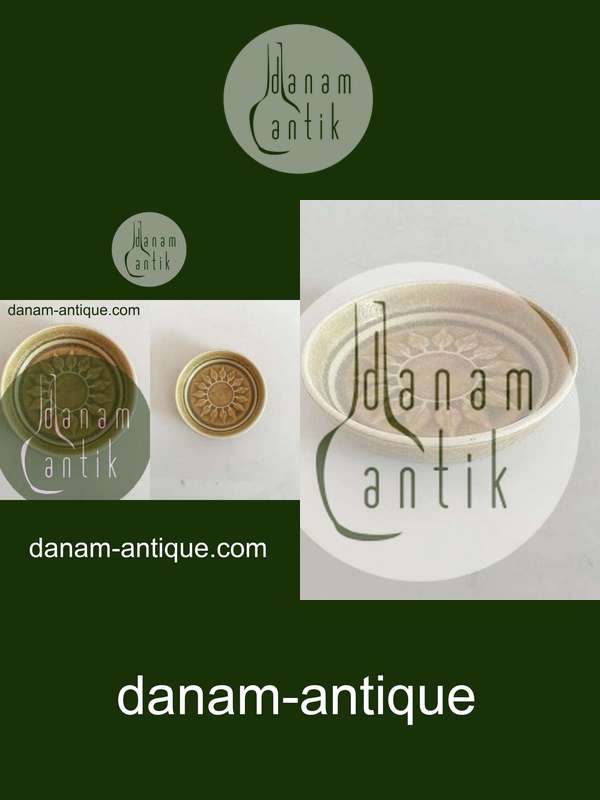 Bing & Grøndahl Jens Quistgaard Rundt Askebæger fra Relief Serien