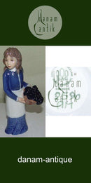 Bing & Grøndahl Figur Pige med kurv 2590