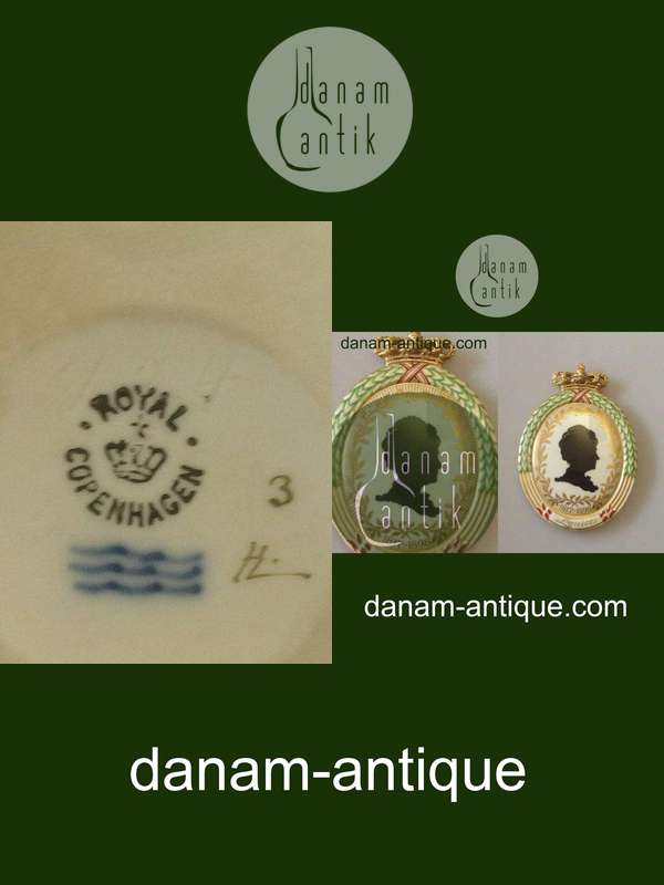 Royal Copenhagen Silhouette Flora Danica Royalty platte Dronning Louise No RC-S2