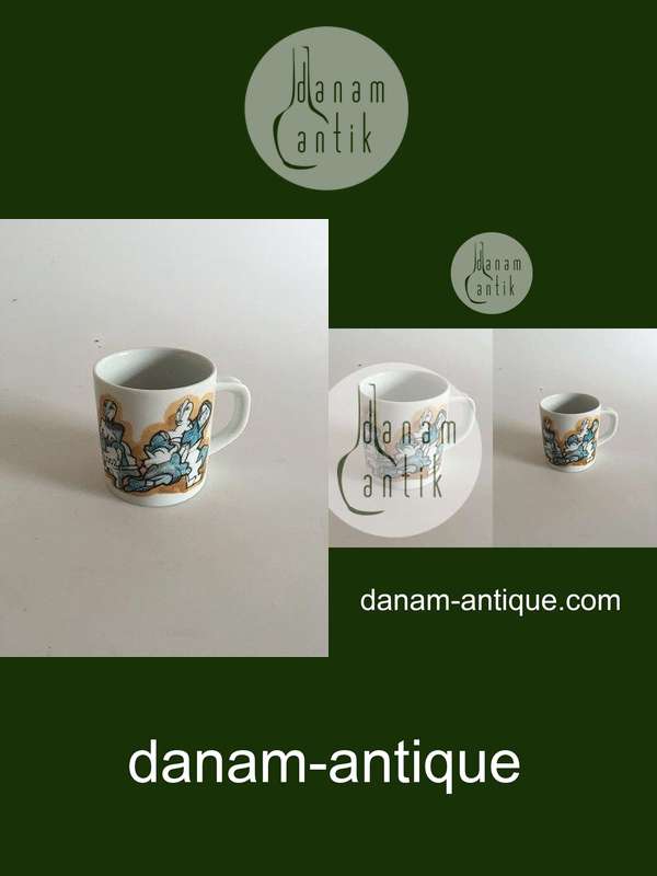 ロイヤルコペンハーゲン スモールイヤーマグカップ 2002