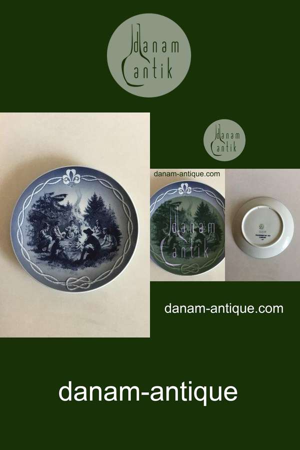 Royal Copenhagen Spejder Platte fra 1979.