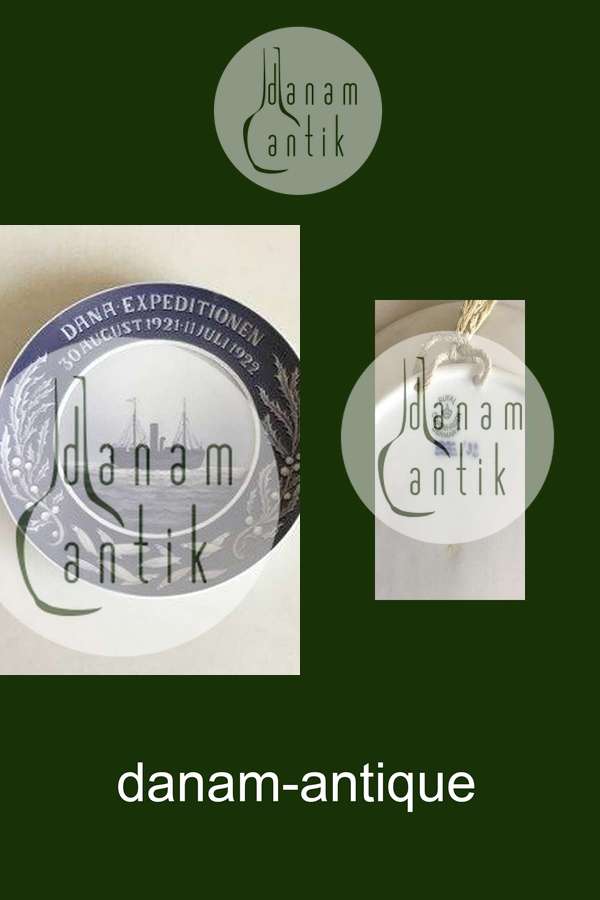 Royal Copenhagen Mindeplatte fra 1922 RC-CM217 Dana Expeditionen