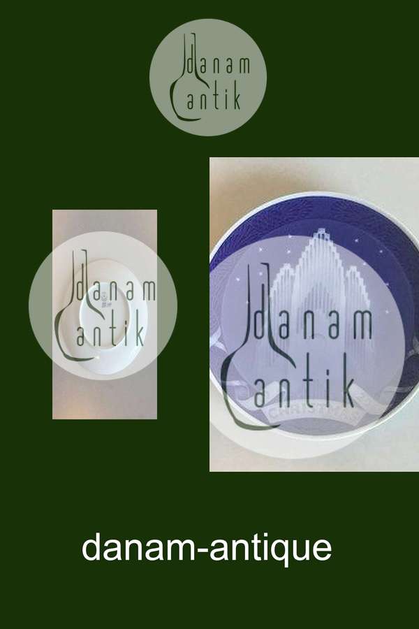 Royal Copenhagen Juleplatte fra 1929 med Engelsk indskription "Christmas"