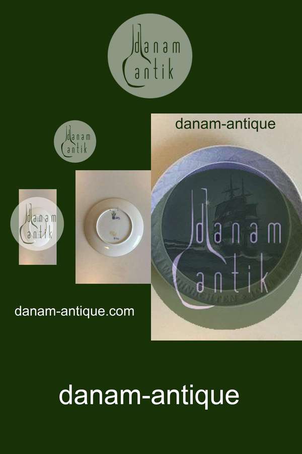 Royal Copenhagen Juleplatte fra 1924 med Tysk indskription "Weihnachten"