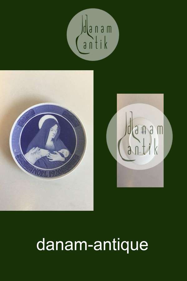 Royal Copenhagen Juleplatte fra 1920 med Fransk indskription "Noel"